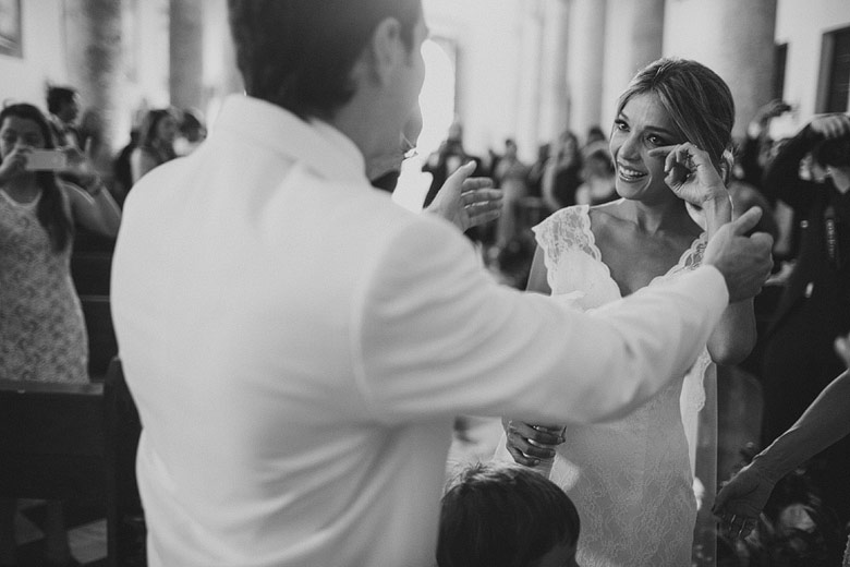 Wedding photojournalism in Catedral Santa Catalina de Alejandría, Cartagena, Colombia